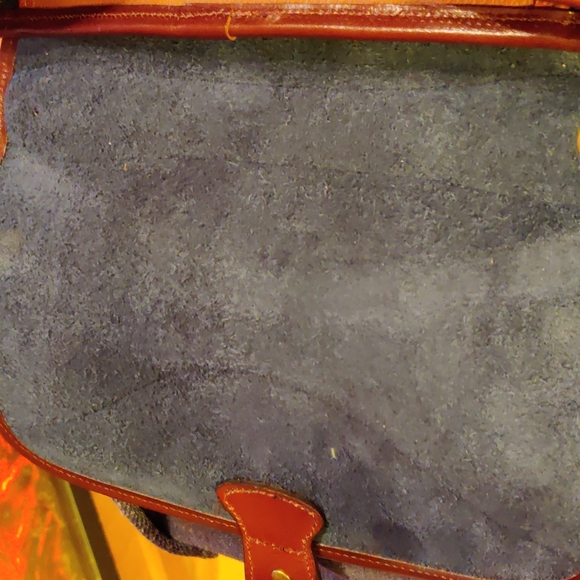 Dooney & Bourke All Weather Leather Vintage Carrier Bag - B702 - Picture 16 of 16